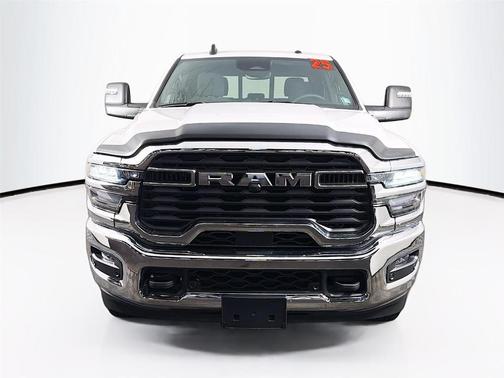 Bright White Clearcoat 2025 RAM 2500 Big Horn