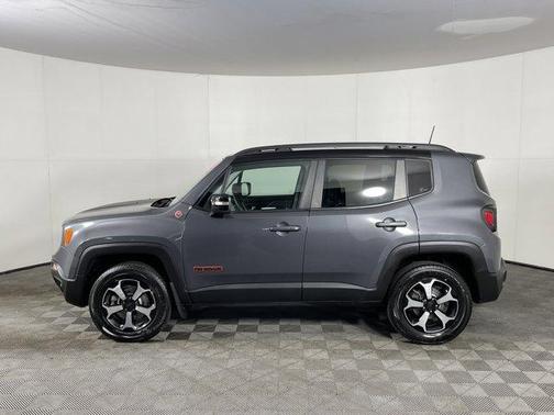 2022 Jeep Renegade Trailhawk