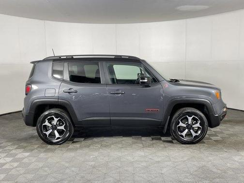 2022 Jeep Renegade Trailhawk