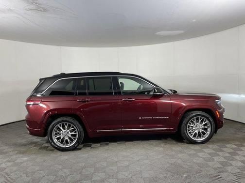 2024 Jeep Grand Cherokee Summit