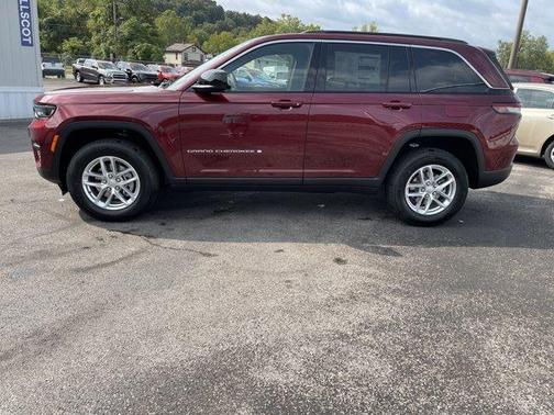 2025 Jeep Grand Cherokee Laredo X