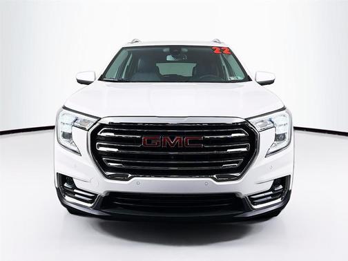 Summit White 2022 GMC Terrain SLT