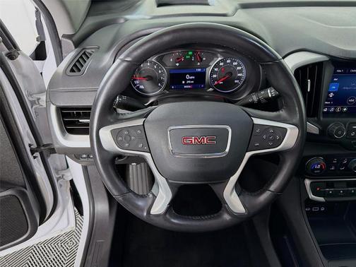 Summit White 2022 GMC Terrain SLT