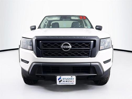 2022 Nissan Frontier S
