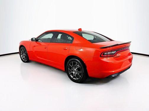 2017 Dodge Charger SXT