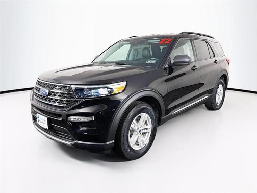 Agate Black 2022 Ford Explorer XLT