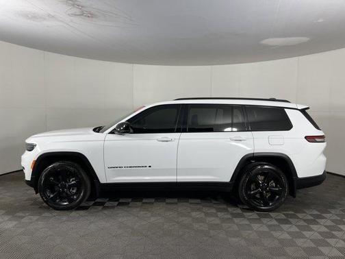 2024 Jeep Grand Cherokee L Laredo