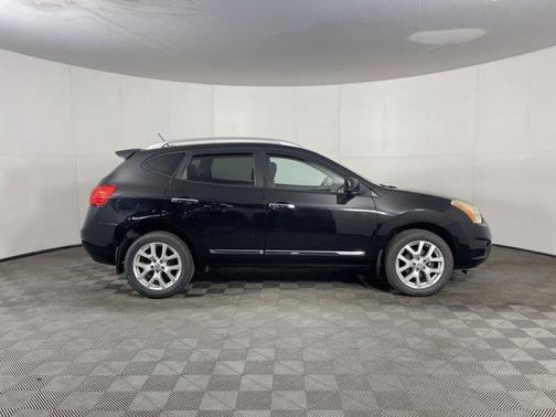 2013 Nissan Rogue SV w/SL Pkg