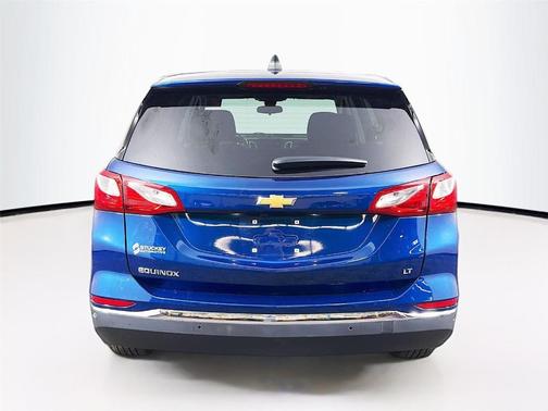 Pacific Blue Metallic 2021 Chevrolet Equinox 1LT
