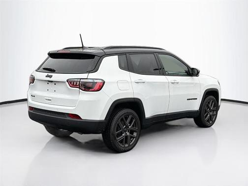 Bright White Clearcoat 2026 Jeep Compass Limited Altitude