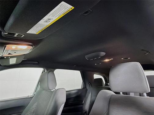 White Knuckle Clearcoat 2024 Dodge Durango SXT