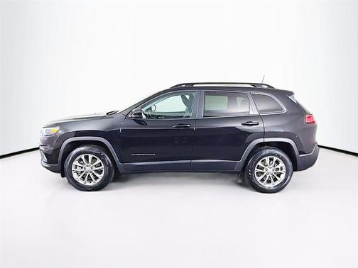 Diamond Black 2022 Jeep Cherokee Latitude Lux