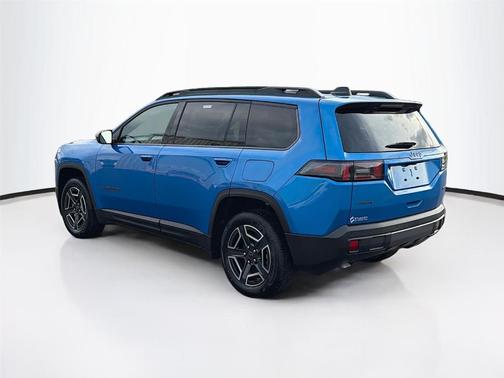 Hydro Blue Pearlcoat 2026 Jeep Cherokee LAREDO/LIMITED