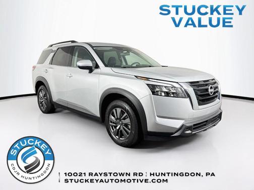 Brilliant Silver Metallic 2024 Nissan Pathfinder SV