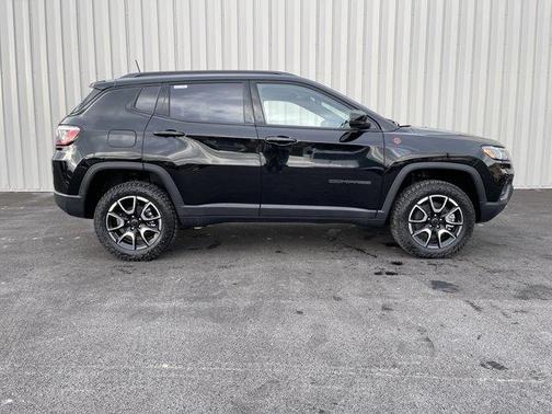 2026 Jeep Compass Trailhawk