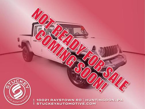 Bright White Clearcoat 2024 Jeep Gladiator Sport