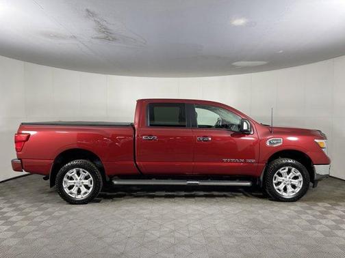 2019 Nissan Titan XD SV