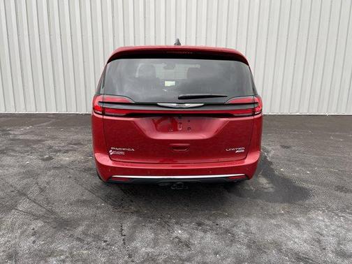 2026 Chrysler Pacifica Limited