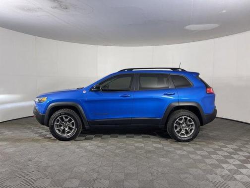 2022 Jeep Cherokee Trailhawk