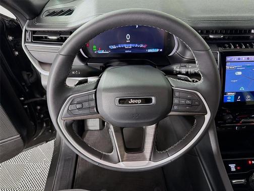 Rocky Mountain Pearlcoat 2024 Jeep Grand Cherokee L Limited