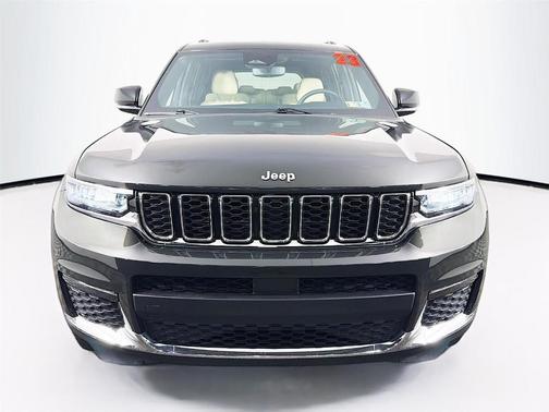 Rocky Mountain Pearlcoat 2023 Jeep Grand Cherokee L Limited