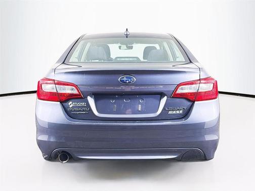 Carbide Gray Metallic 2017 Subaru Legacy 2.5i Premium