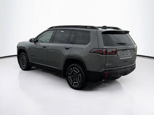 2026 Jeep Cherokee LAREDO/LIMITED