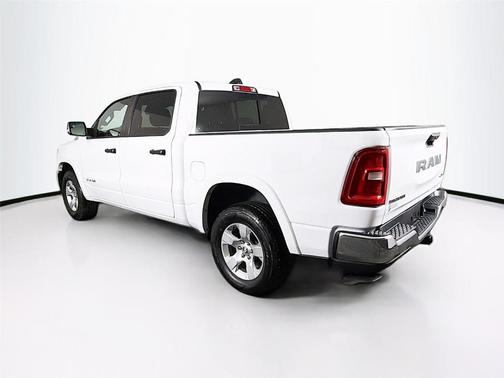 Bright White Clearcoat 2025 RAM 1500 Big Horn