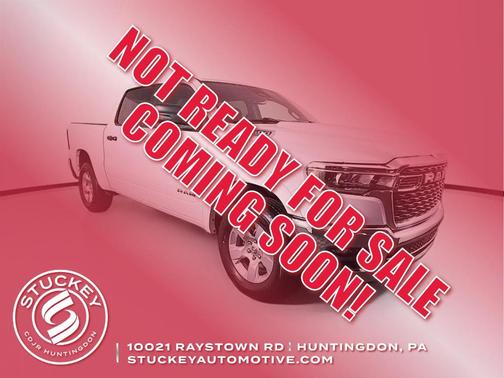 Bright White Clearcoat 2025 RAM 1500 Big Horn