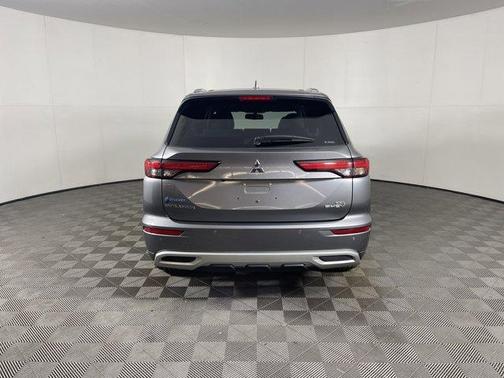 2023 Mitsubishi Outlander PHEV SEL
