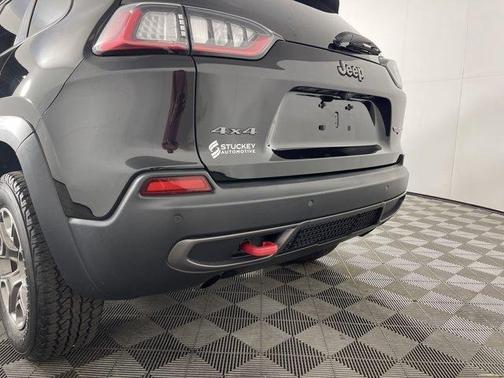 2021 Jeep Cherokee Trailhawk
