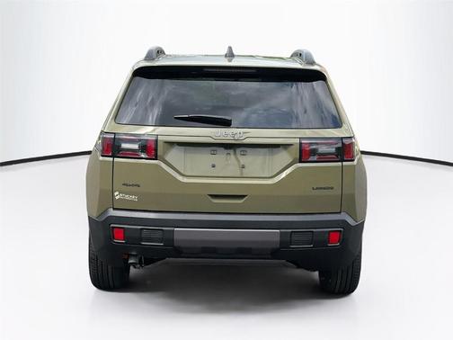 41 2026 Jeep Cherokee LAREDO/LIMITED