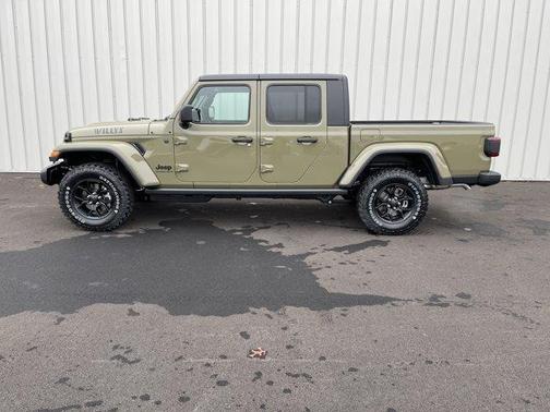 2026 Jeep Gladiator Sport