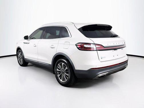 2020 Lincoln Nautilus Standard