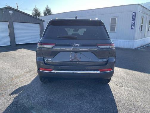 2025 Jeep Grand Cherokee Laredo X