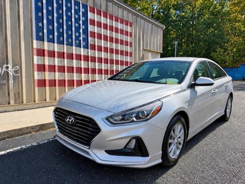 Symphony Silver 2018 Hyundai SONATA SE
