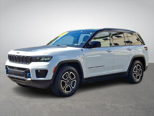 2023 Jeep Grand Cherokee 4xe Trailhawk
