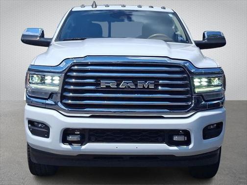 2022 RAM 3500 Limited Longhorn Crew Cab 4x4 8 Box
