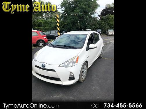2012 Toyota Prius c Three