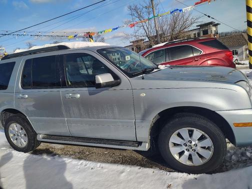 2006 Mercury Mountaineer Luxury