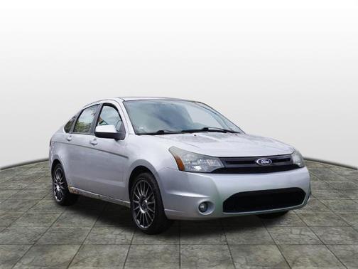 2010 Ford Focus SES