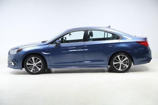 Photo 4 of 47 of 2019 Subaru Legacy 2.5i Limited