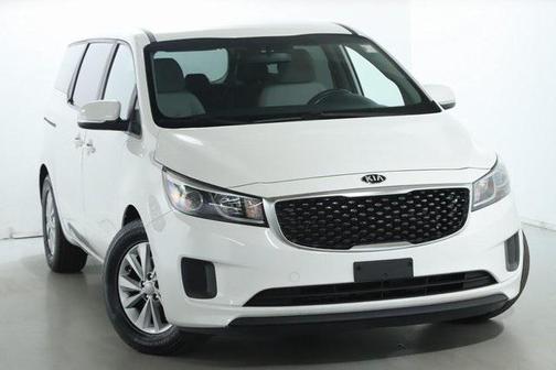 2017 Kia Sedona LX