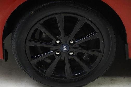 Photo 3 of 46 of 2019 Ford Fiesta ST Line