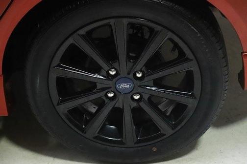 Photo 5 of 46 of 2019 Ford Fiesta ST Line