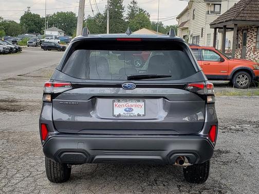 Magnetite Gray Metallic 2026 Subaru Forester Premium
