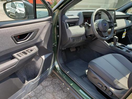 Deep Emerald Green Pearl 2026 Subaru Outback Premium