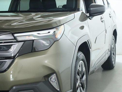 Autumn Green Metallic 2026 Subaru Forester Premium