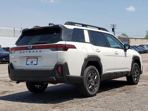 Crystal White Pearl 2026 Subaru Outback Premium