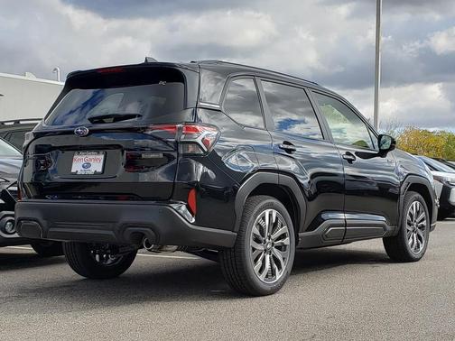 2025 Subaru Forester Hybrid Touring